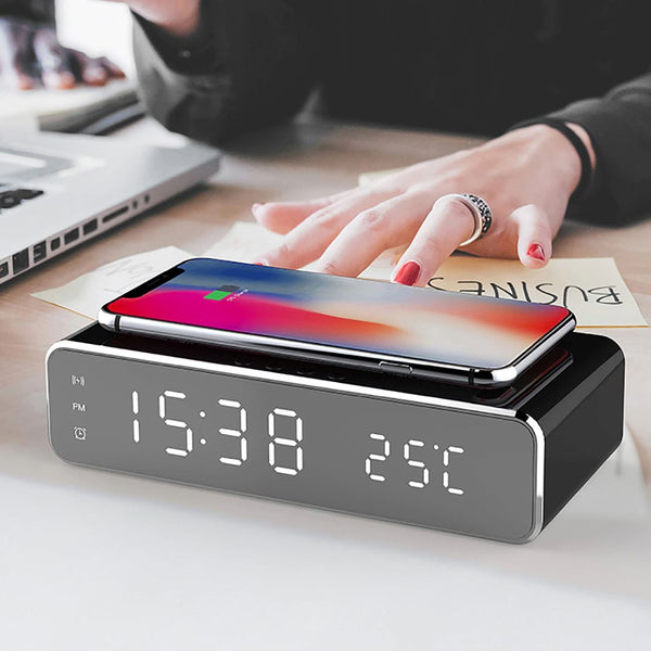 Cargador Inalámbrico Para Teléfono Celular con Reloj Digital